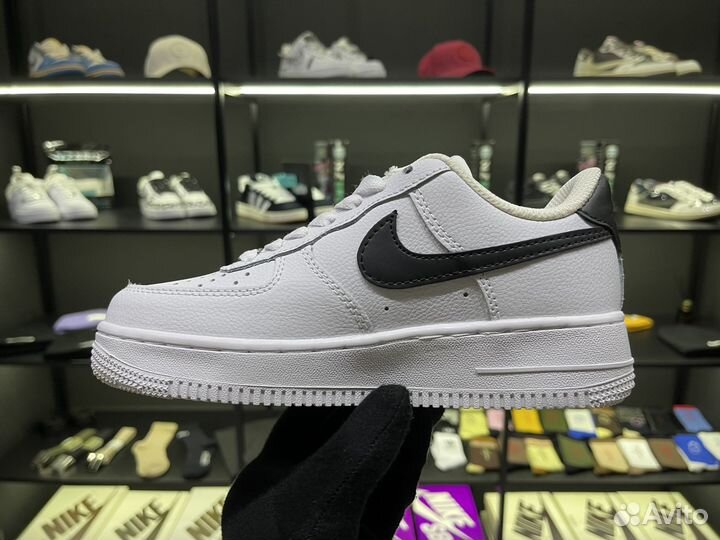 Кроссовки Nike Air Force 1 Low 