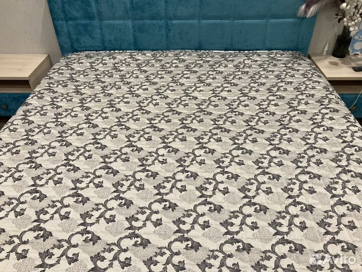 Покрывало на 2 х спальную кровать 220*240