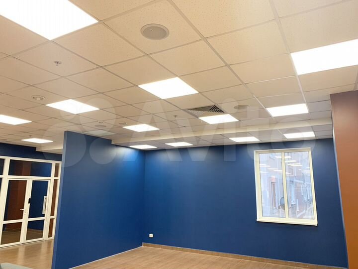 Торговое помещение, 500 м²