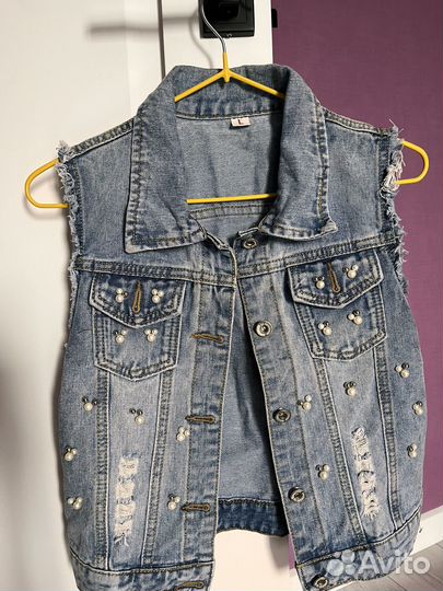Джинсовая жилетка для девочки