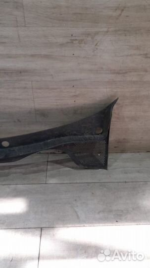 Жабо Volkswagen Polo 5 С 2009 По 2020 Год