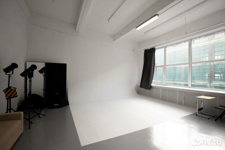 Diko - Фотостудия с циклорамой у метро Чкаловская