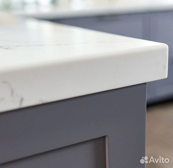 Кухонные гарнитуры до потолка