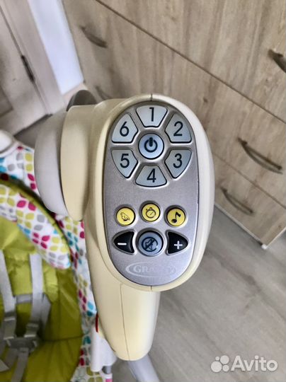 Электронные качели Качели электронные Graco