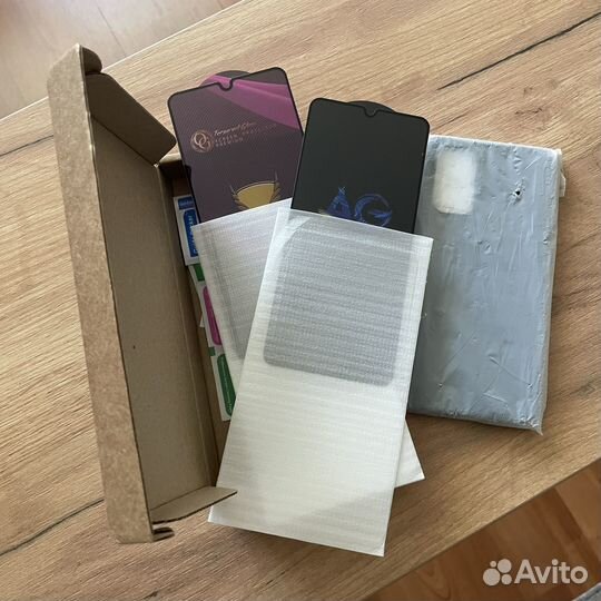 Стекло и чехол Samsung Galaxy A31 / A32