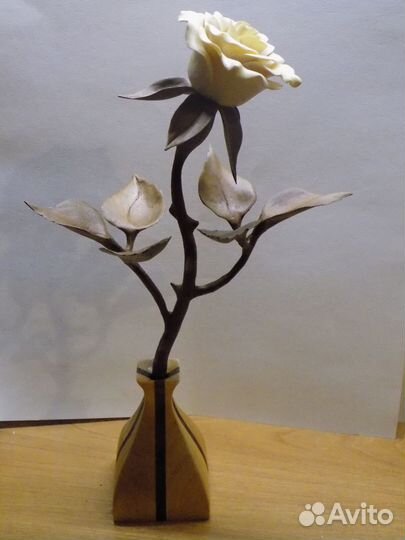 Резная роза