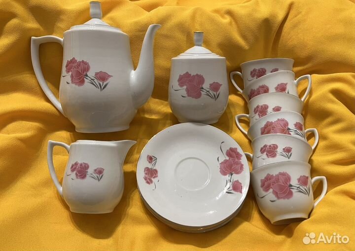 Продам чайный сервиз советский