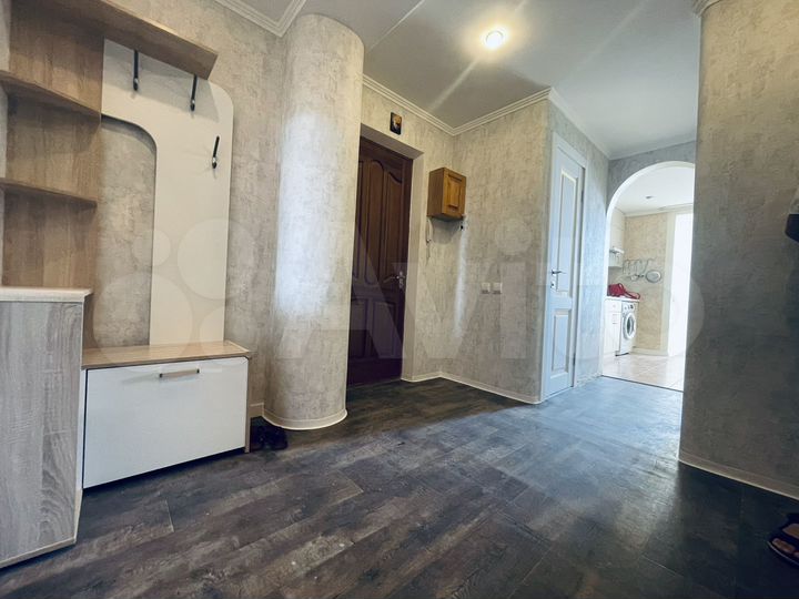 3-к. квартира, 72 м², 4/5 эт.