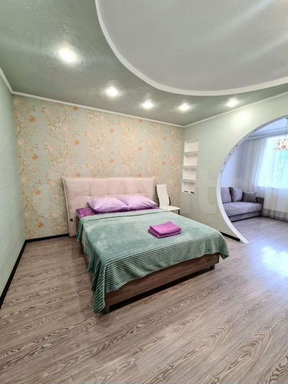 2-к. квартира, 85 м², 4/4 эт.