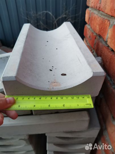 Желоб- лоток водоотводный