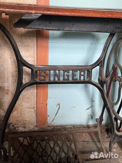 Станина от швейной машины Зингер
