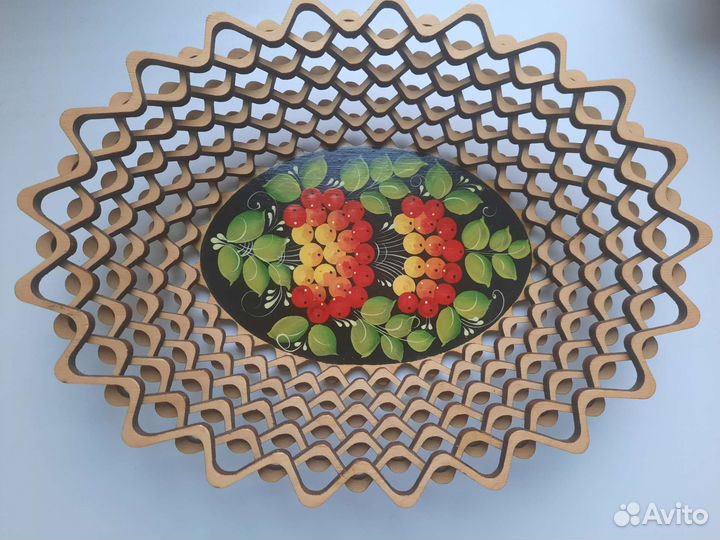 Конфетница деревянная