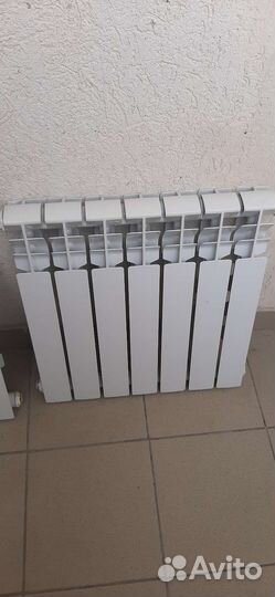 2 Радиатора отопления алюминиевые