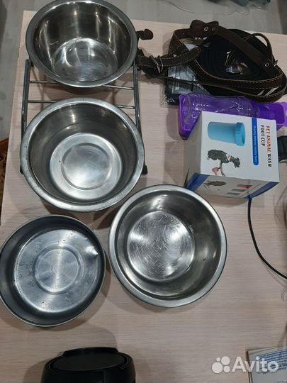 Шлейка, ошейники, поводки, намордник