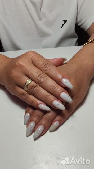 Наращивание ногтей