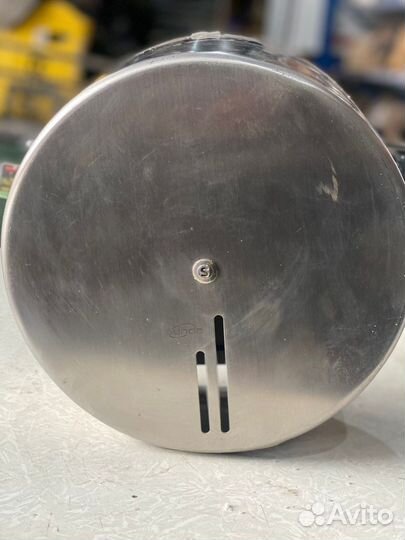 Диспенсер для туалетной бумаги Jofel Futura