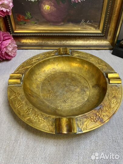 Старинная пепельница латунь Европа Италия