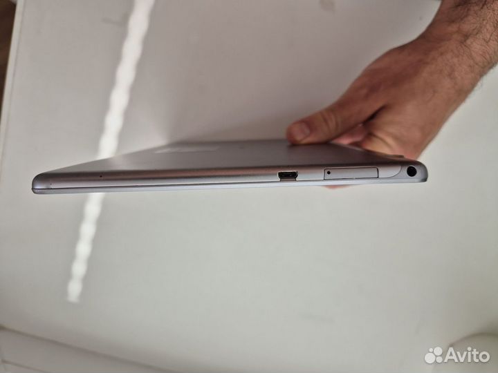 Планшет Huawei mediapad t3 10