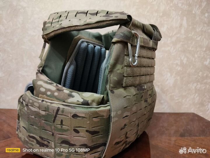 Бронежилет 