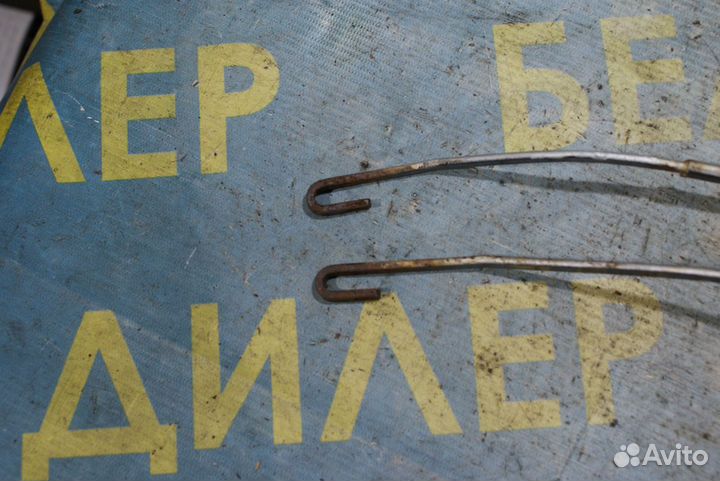 Поводок дворников Zaz sens