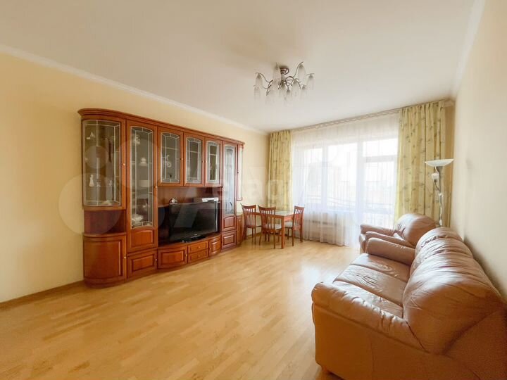 4-к. квартира, 136 м², 5/5 эт.