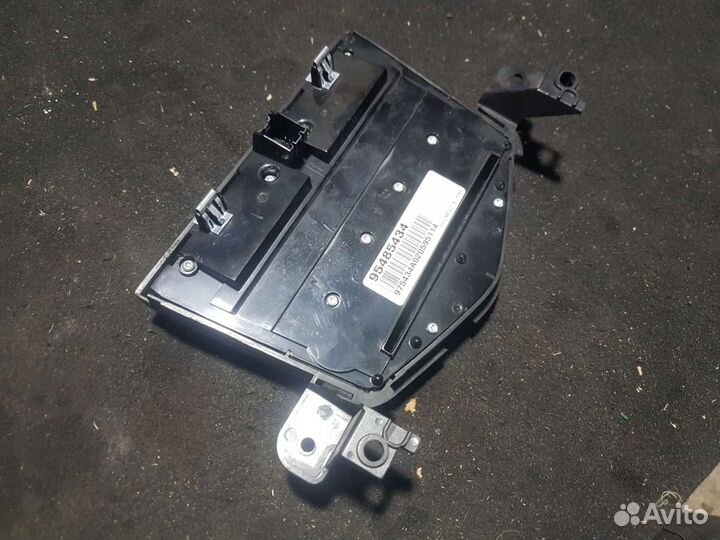 Магнитола Chevrolet Cruze J300