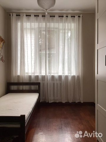 Красивая полупрозрачная штора