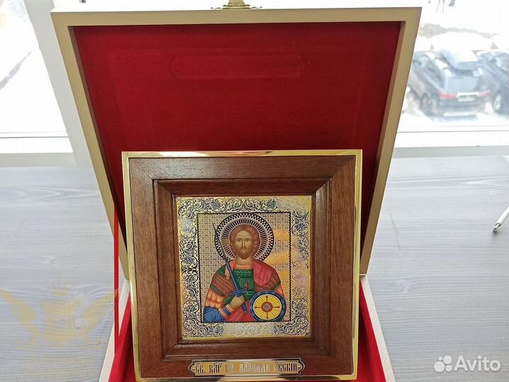 Коллекционный подарок для верующего