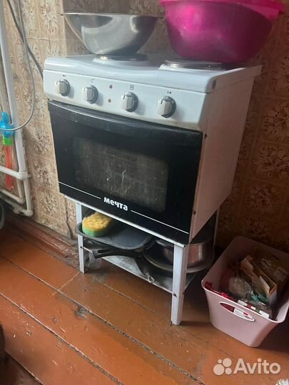 Диван, стеллаж, комод, тумба, электррплита