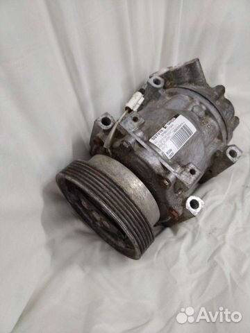 Компрессор кондиционера Renault Logan Sandero