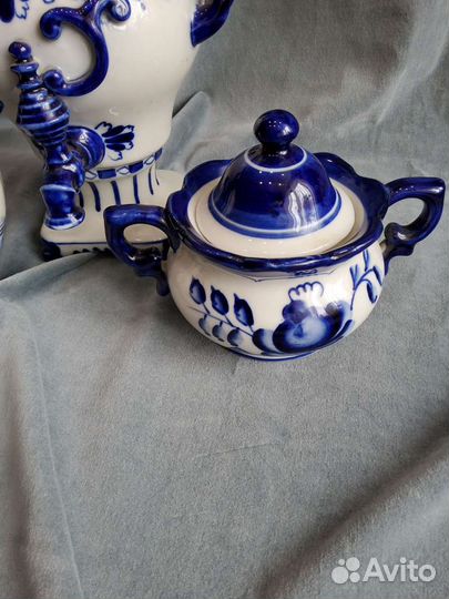 Сувениры Гжель.Самовар,сахарница и чайник.СССР.до