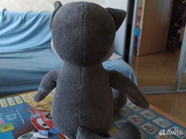 Говорящий кот том