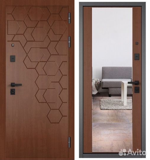 Дверь с зеркалом