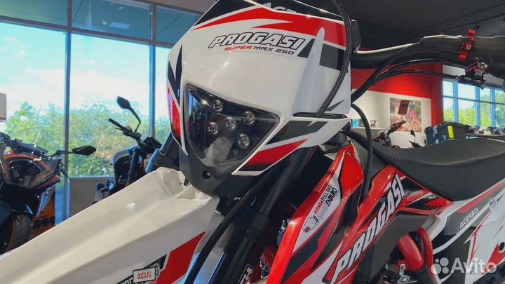 Мотоцикл Progasi Super MAX 250