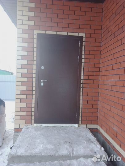 Дверь входная не стандартная в дом русская