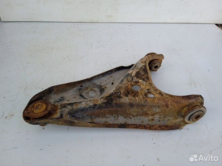 Рычаг передний левый Renault Logan 2 1.6 2016