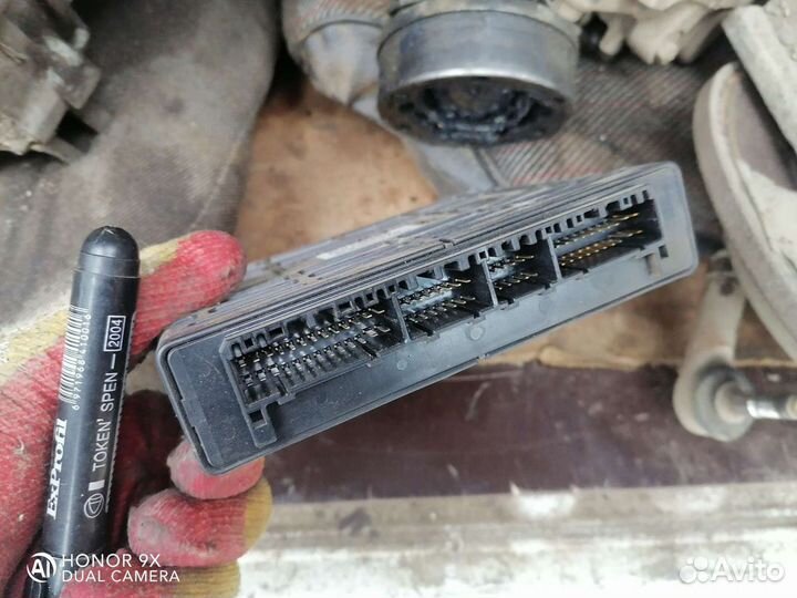 Эбу митсубиси ланцер 03г 4G15