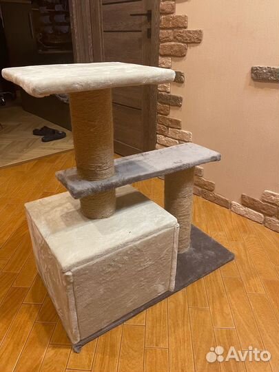 Домик для кота с когтеточкой