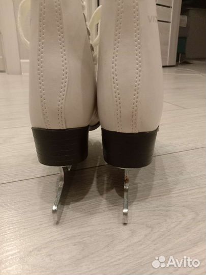 Детские коньки