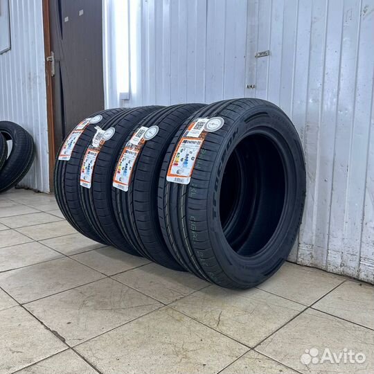 Tracmax X-Privilo TX3 245/45 R19