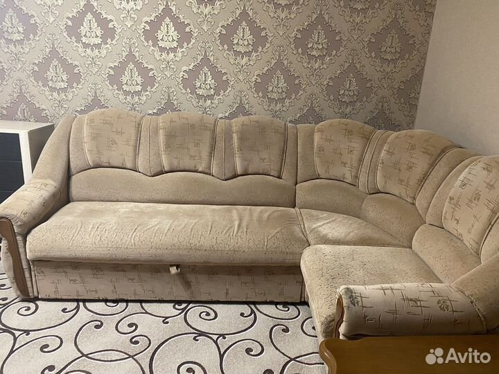 Угловой диван с креслом бу