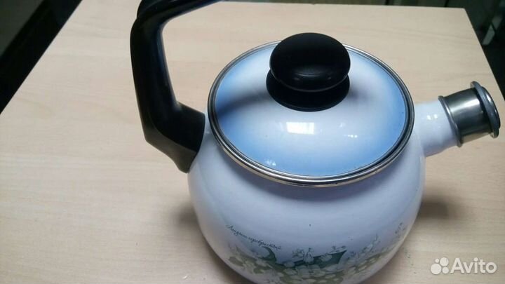 Чайник со свистком