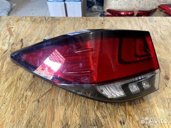 Фонарь задний левый Lexus RX 4 2022