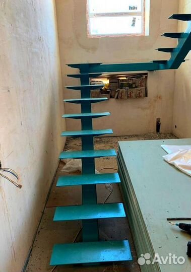 Металлокаркас для лестницы 
