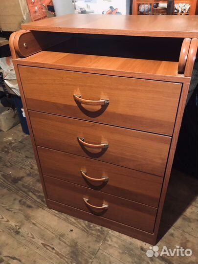 Пеленальный столик комод