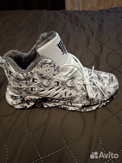 Мужские зимние кроссовки