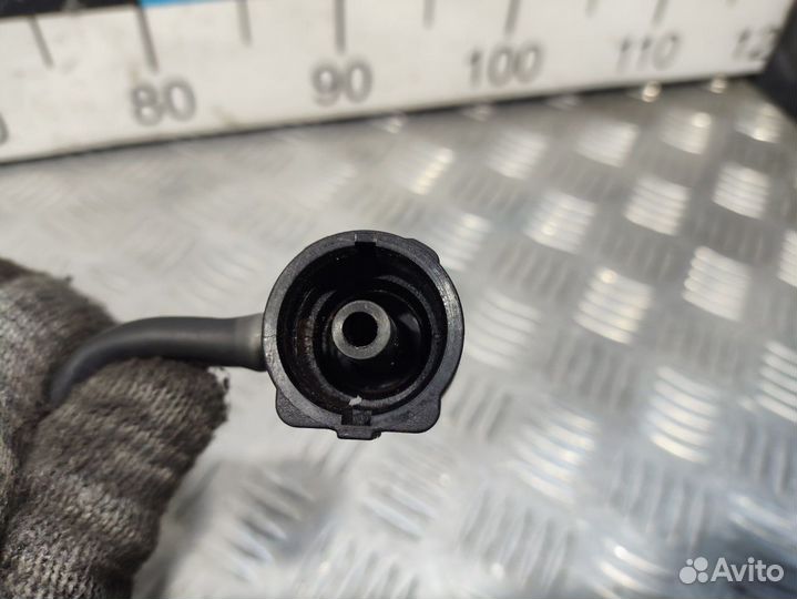 Б/У Трубка системы охлаждения Mercedes#001