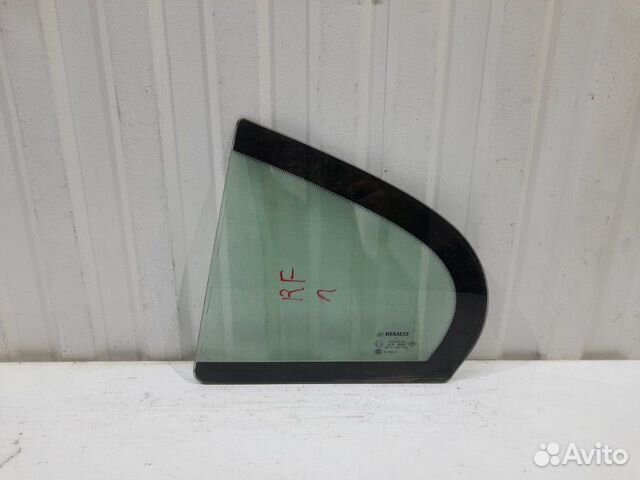 Стекло двери задней левой (форточка) Renault