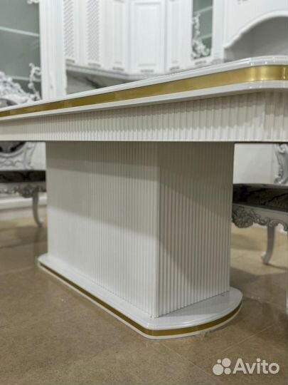 Стол стулья шах