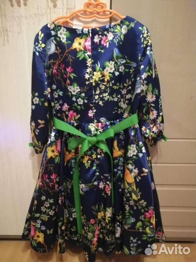 Платье нарядное для девочки